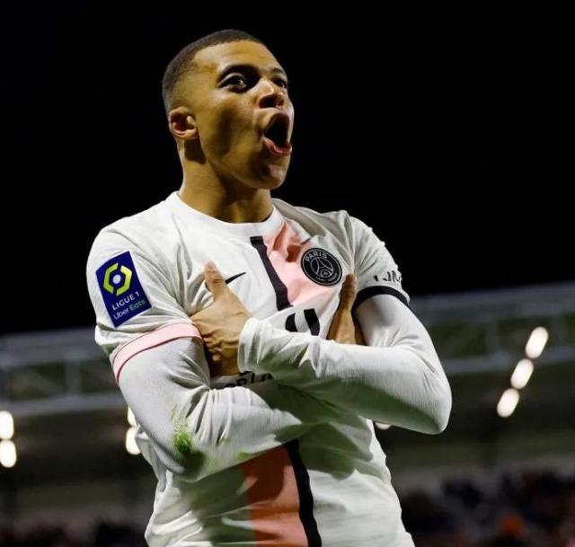 B体育官方-波叔：不遗憾MNM默契来得晚 姆巴佩：积极面对痛苦